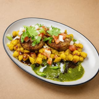Aloo Tikki Chaat